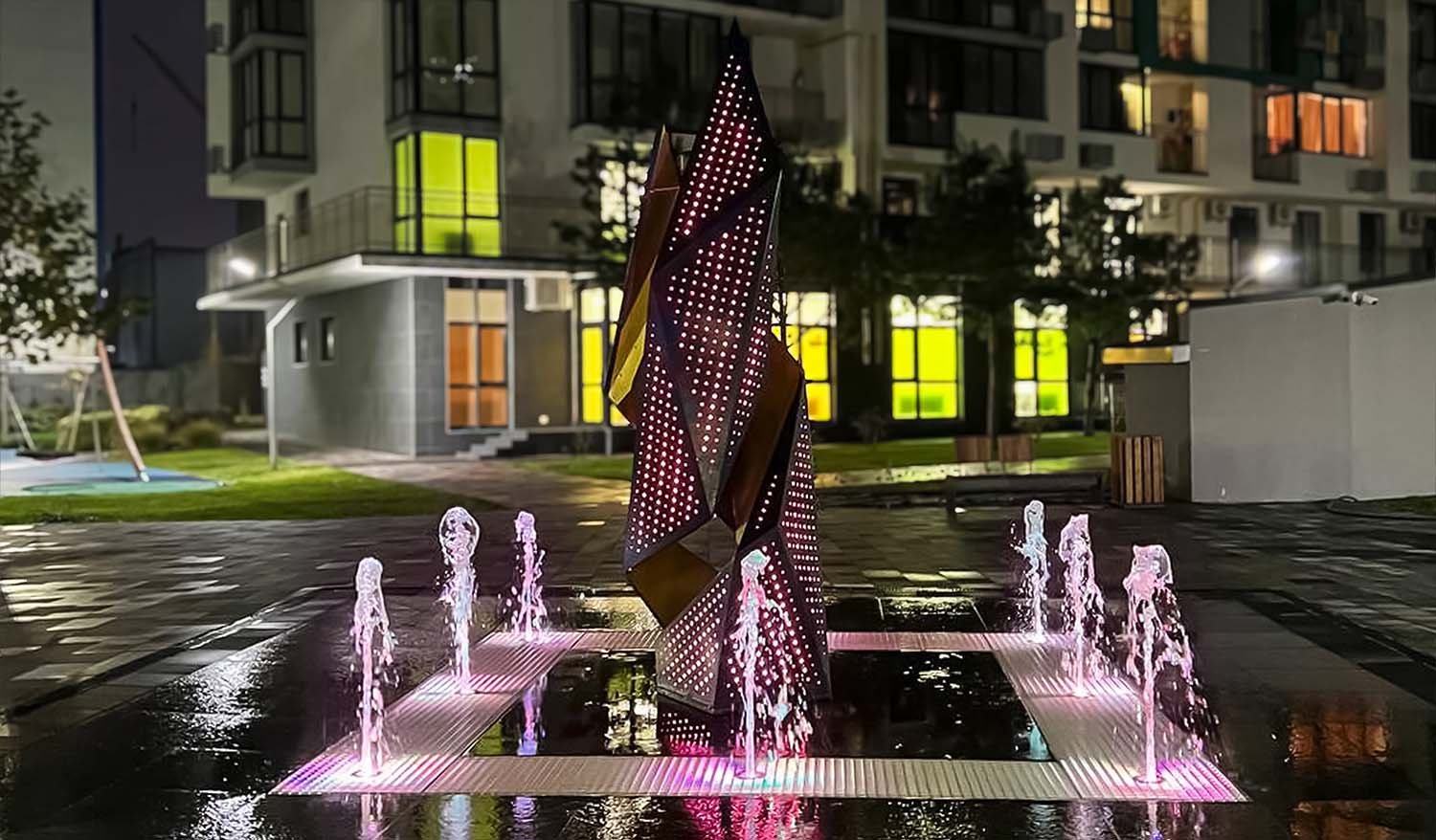 "Kryształ" Publiczna instalacja artystyczna - Фото №4